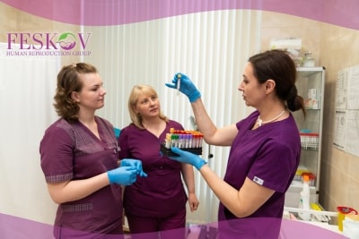 les mères porteuses transmettent-elles de ADN