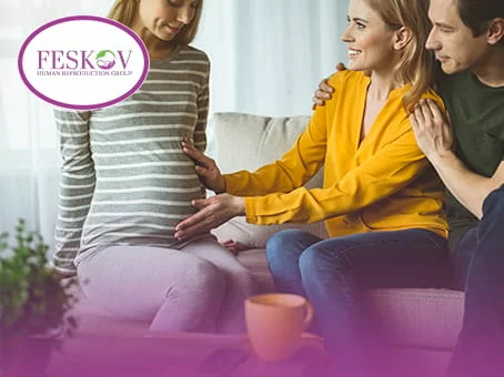 Sch&eacute;ma de contribution g&eacute;n&eacute;tique : 100 % ADN provenant des parents biologiques et 0 % d'influence g&eacute;n&eacute;tique de la m&egrave;re porteuse.