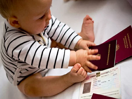 Enfant de substitution-délivrer les documents foto Enfant de substitution-délivrer les documents image